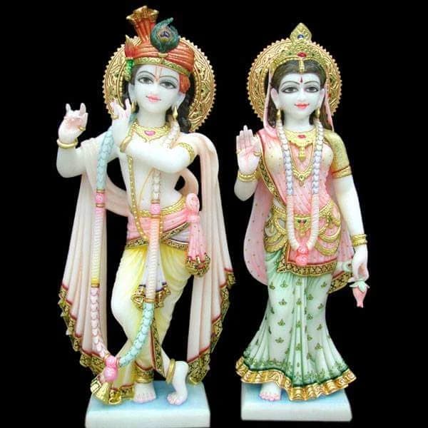 Radha Krishan Statue